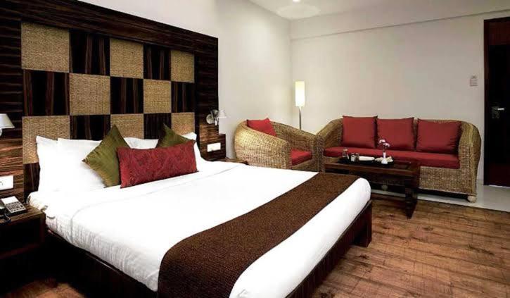 Hotel Jewel Of Chembur Mumbai Exterior foto