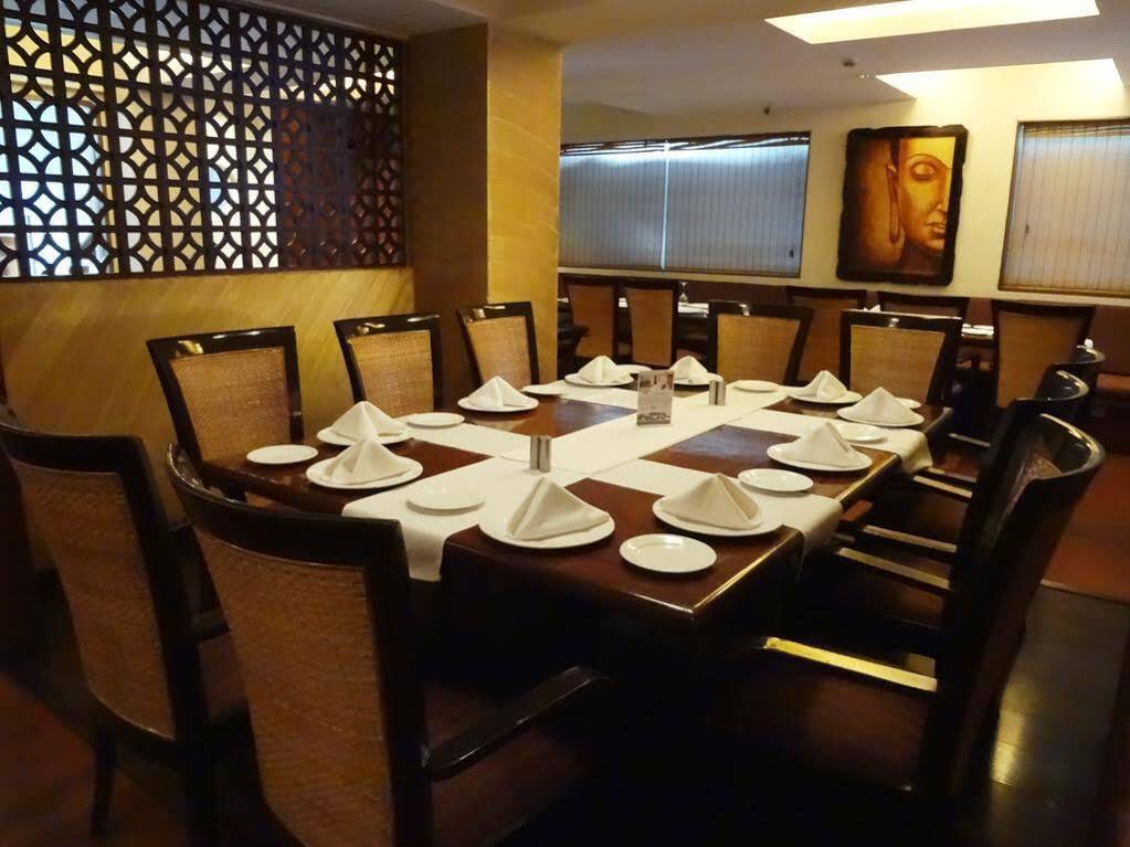 Hotel Jewel Of Chembur Mumbai Exterior foto